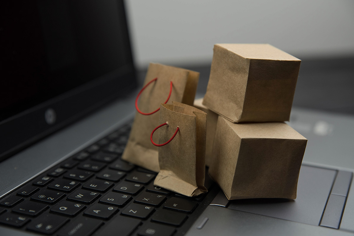 E-Commerce & Online Shops